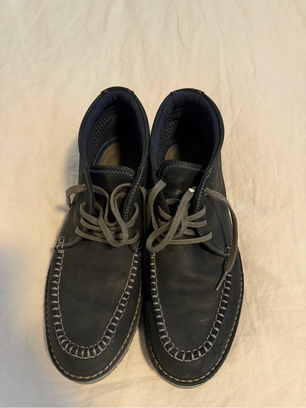 Clarks Men's Dark Navy/Taupe Lace-Up Boat Shoes